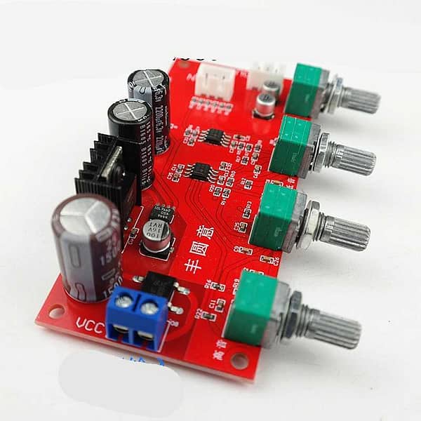Placa montada de pré-amplificador com controle tons ne5532