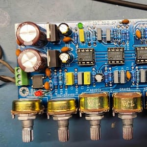 kit para montar pré-amplificador 2.1 saída para Subwoofer
