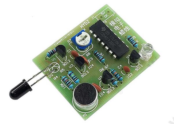 Cd4013 simulador de vela eletrônica com fotodiodo microfone